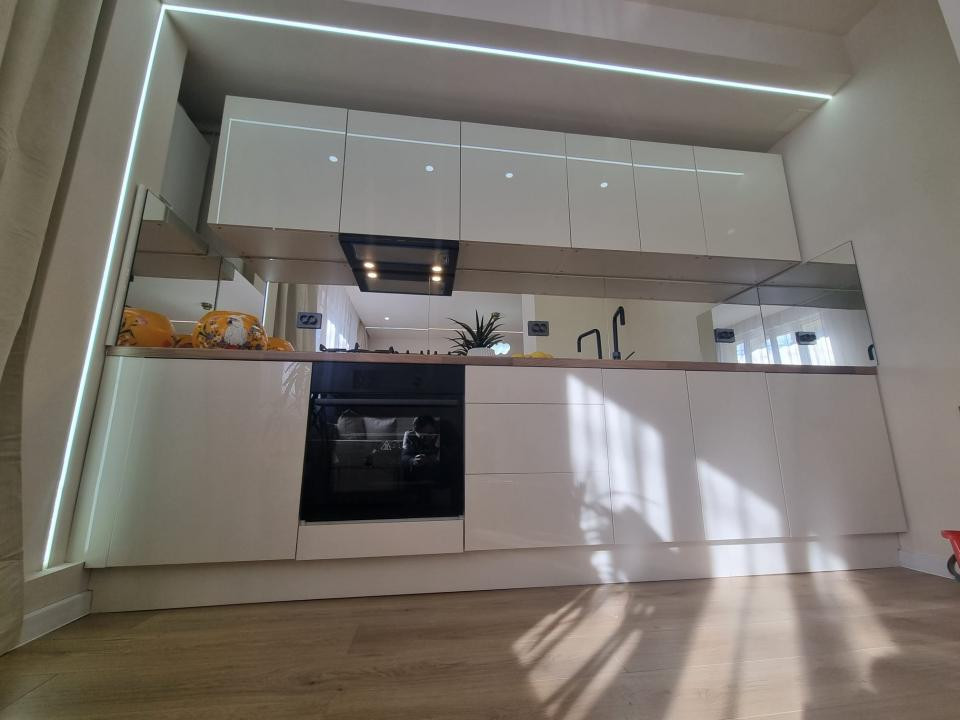 Apartament ultrafinisat, zonă centrală – Strada Horea