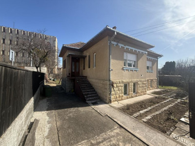 Casă individuală în Grigorescu, teren generos, deschidere amplă, TOP