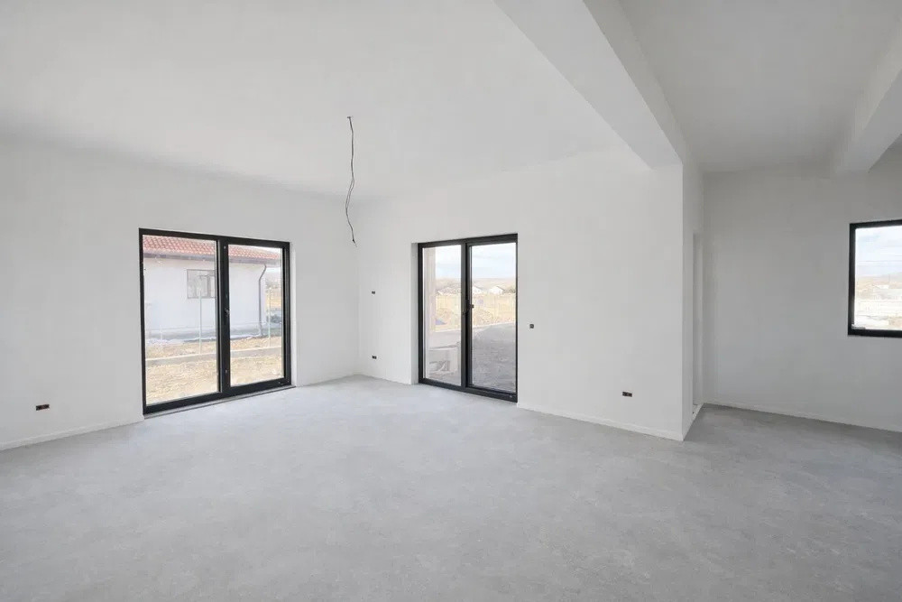 Casa individuala, P+Pod, finisata, 114mp utili, 750mp teren, Jucu de Mijloc