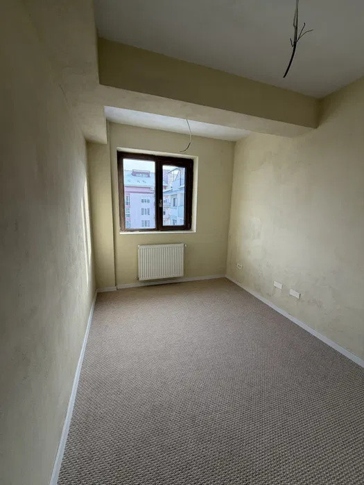 Apartament semifinisat, 3 camere, 70mp, 10mp balcon, Borhanci