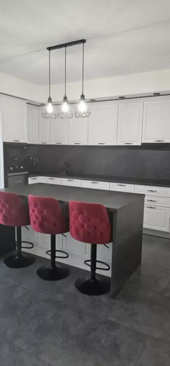 Casă complet mobilată și utilată, independentă energetic Dezmir 