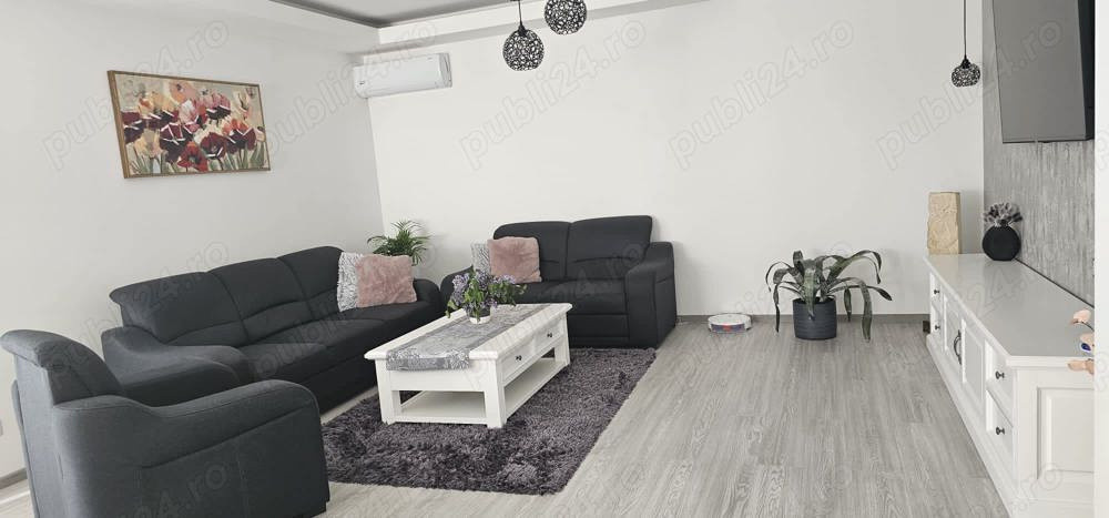 Casă complet mobilată și utilată, independentă energetic Dezmir 