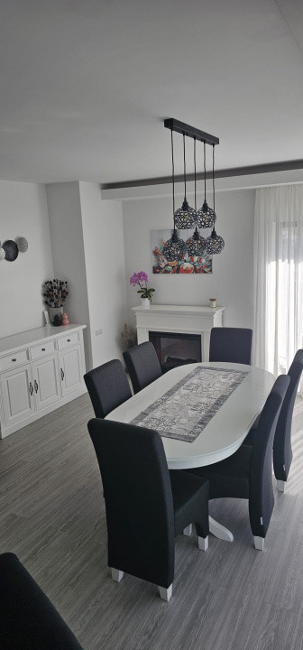 Casă complet mobilată și utilată, independentă energetic Dezmir 