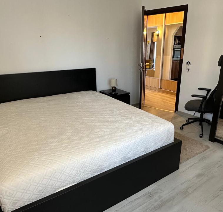 Apartament 2 camere 54mp Floresti - str Eroilor - parcare cu CF