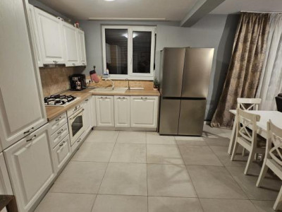 Casa tip duplex, mobilat, 4 camere, zona Tineretului
