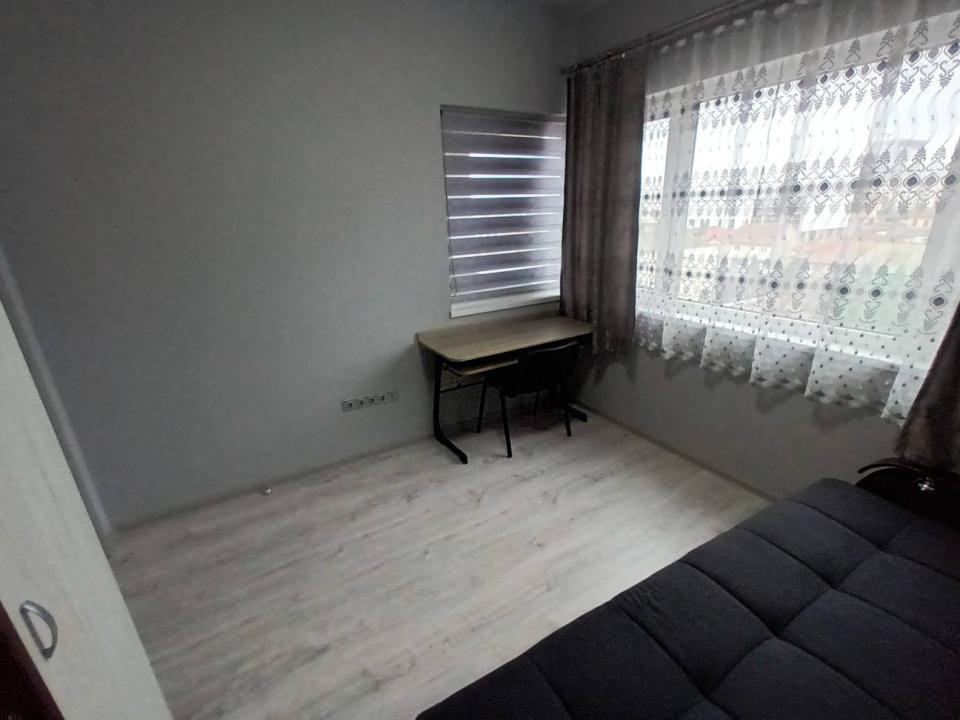 Apartament 3 camere, parcare subterana, zona Garii