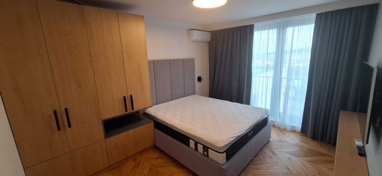 Apartament de lux cu 3 camere, pe două niveluri – Cartier Buna Ziua