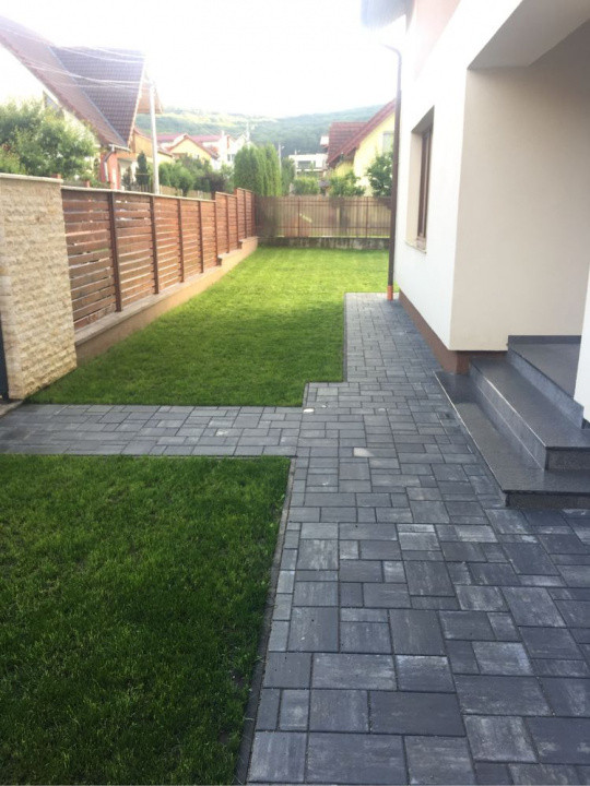 Casă individuală cu garaj , Zona Câmpului Cluj Napoca 