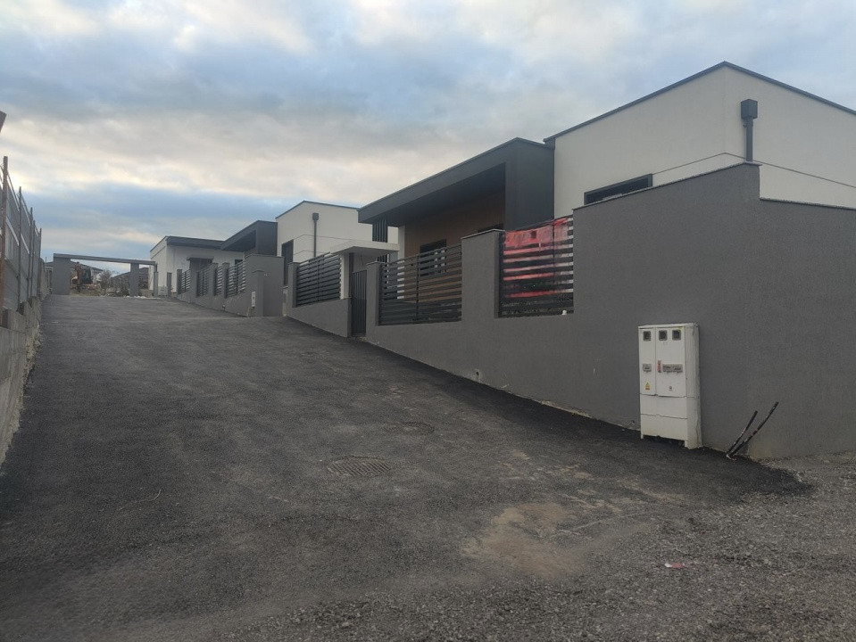 Case individuale în Dezmir, 3 km de Aeroportul Cluj-Napoca