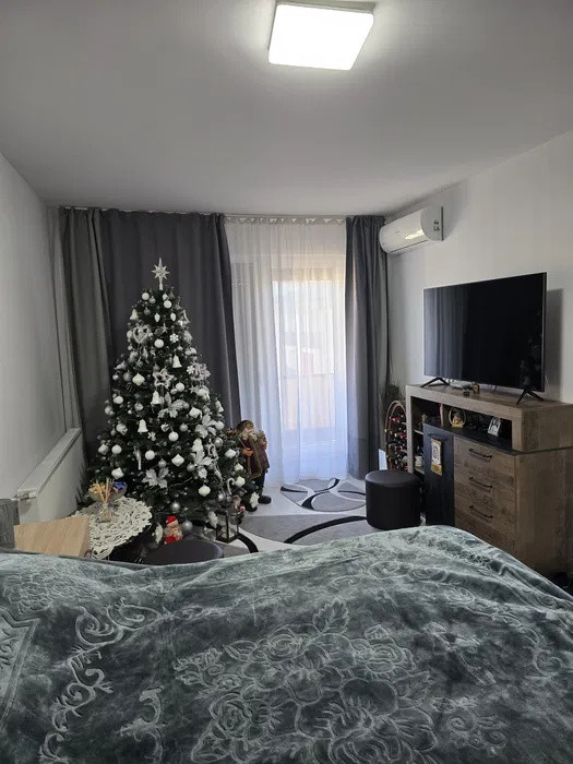 Apartament de vanzare 1 camera,42 mp,Zona Floresti 