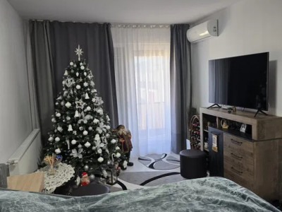 Apartament de vanzare 1 camera,42 mp,Zona Floresti 