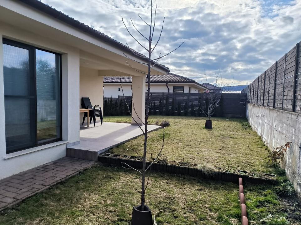 Casă modernă în Corușu – eficiență, confort și liniște