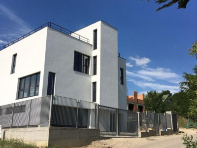 Proprietate exclusivistă, Design modern, View spectaculos, Dezmir