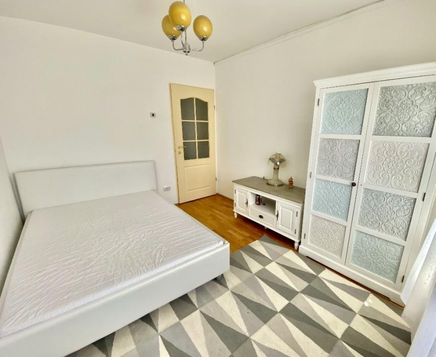 Apartament 3 camere decomandate, Zorilor – Str. Zorilor, 68 mp utili 