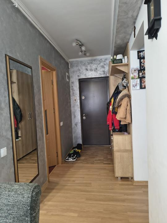 Apartament 3 camere semidecomandat, 49 mp, parter, Baciu + parcare inclusă