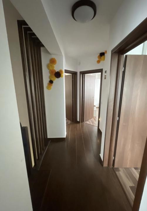 Casă tip triplex – unitate de capăt, 114 mp, Curte proprie, Panouri fotovolta