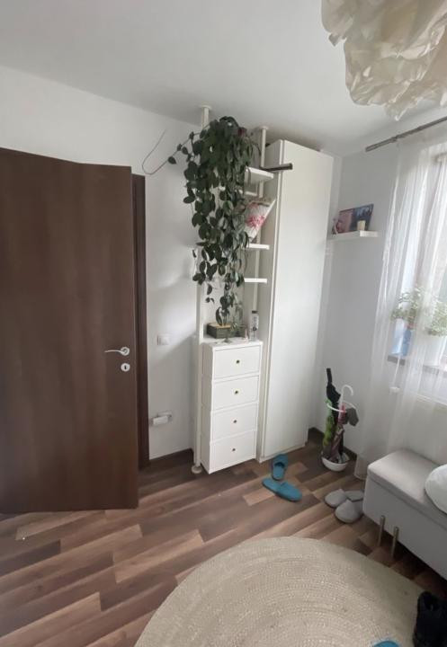 Casă tip triplex – unitate de capăt, 114 mp, Curte proprie, Panouri fotovolta