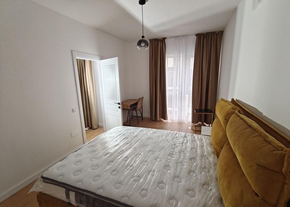 Apartament 2 camere / bloc 2026/strada Eroilor/ mobilat/ parcare