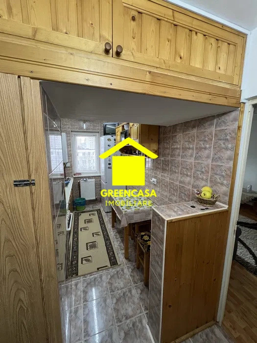 Apartament 3 camere, 54mp, garaj, 2 boxe, zona La Terenuri, Manastur