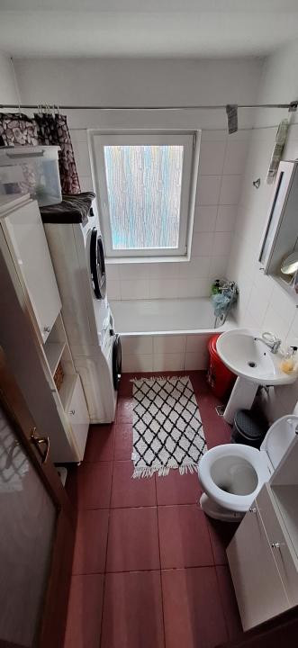 Apartament cochet de vânzare în Florești zonă excelentă, ideal pentru investiție