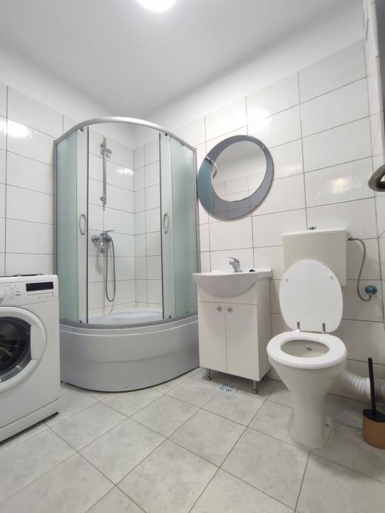 Apartament de închiriat, 1 cameră,  parcare, Str. Florilor, Florești 