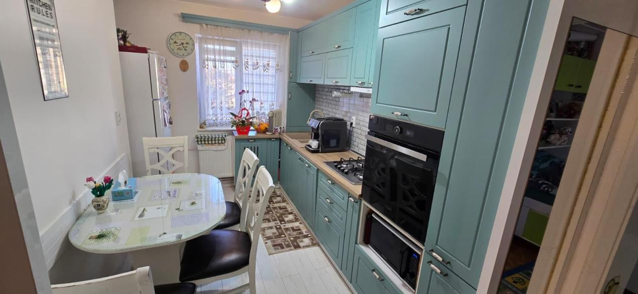 Apartament 3 camere | decomandat | Mănăștur