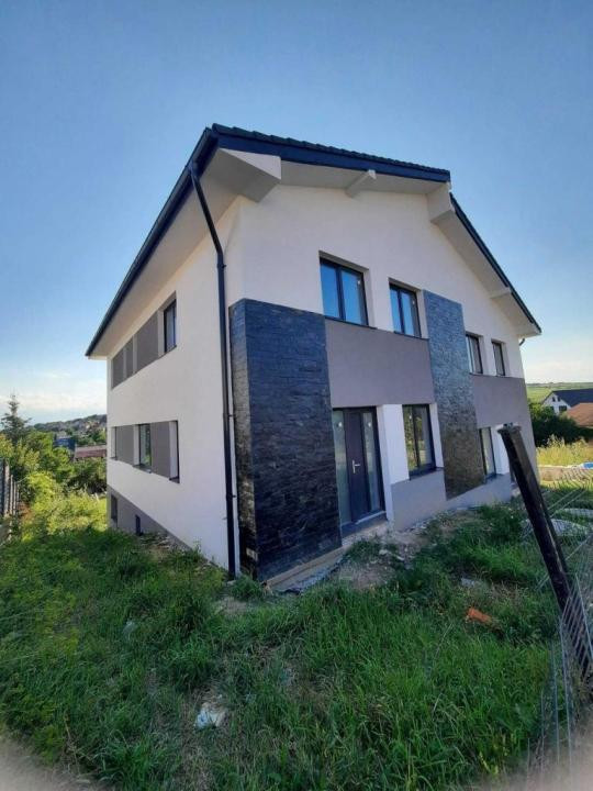 Unitate locativă duplex Cluj-Napoca, zona Auchan Iris, Panorama deosebita