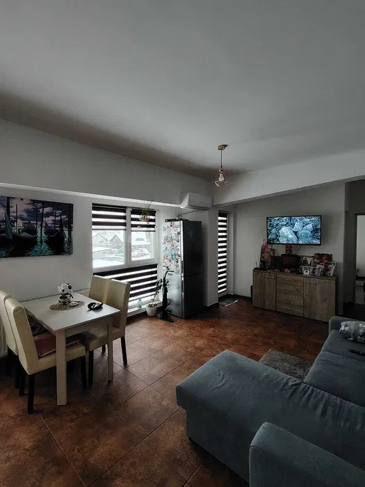 Apartament 2 camere de 45mp , zona Floresti : Tineretului 