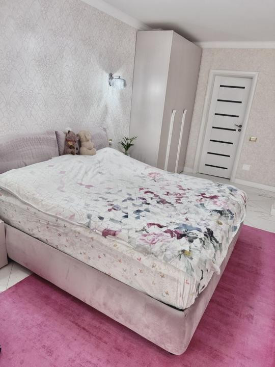 Apartament 3 camere de 82mp plus 2 terase 25mp , zona : Cluj Sopor