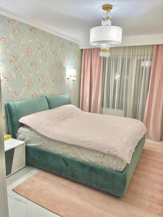 Apartament 3 camere de 82mp plus 2 terase 25mp , zona : Cluj Sopor