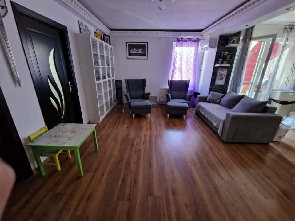 Apartament 4 camere, Sesul de sus, 105.000 euro