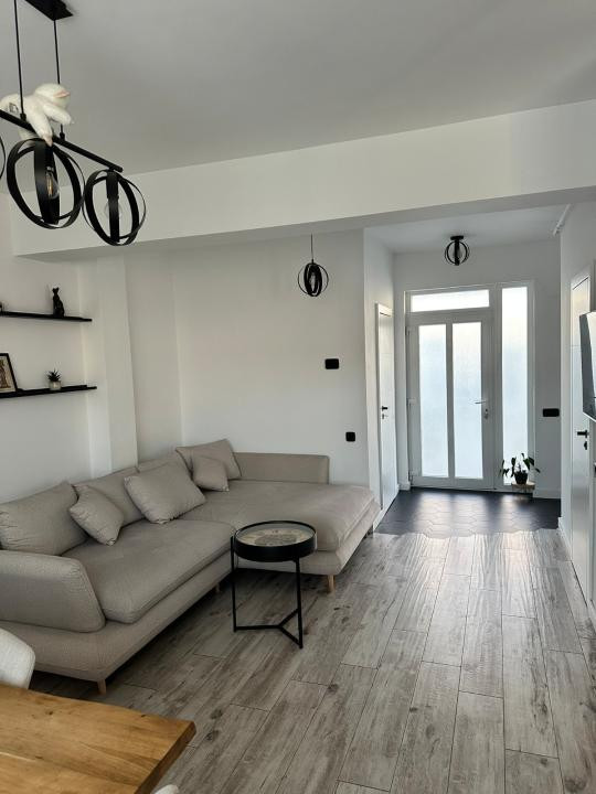 Casă înșiruită de vânzare Florești, Str. Șesul de Sus, Ansamblu rezidențial p