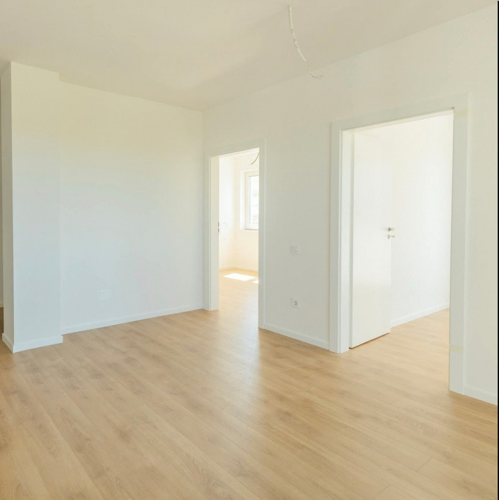 Apartament finisat, 49mp, balcon, garaj subteran, zona BMW, Vivo, Florești 