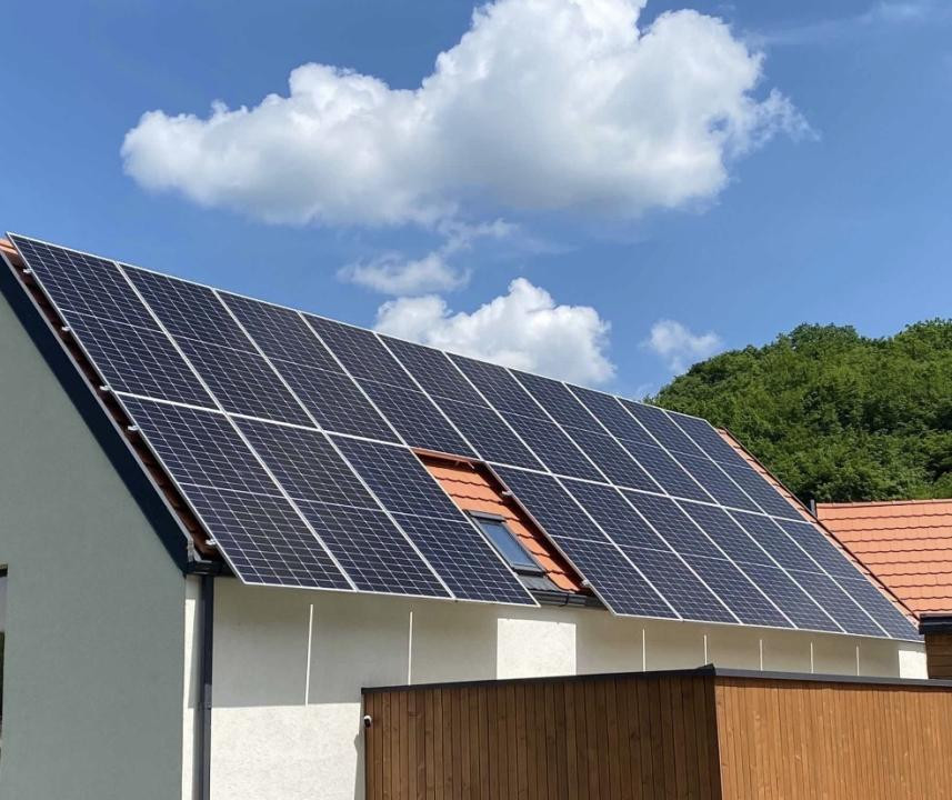 Casă modernă în Florești,zona Tăuți, Front la 2 străzi, Eficiență energetică 