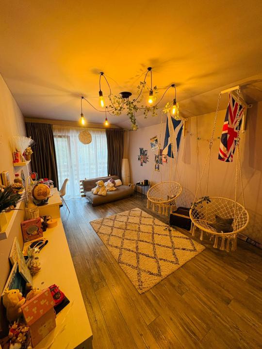 Duplex de vanzare de 204mp , plus teren 274mp , zona : Floresti Narciselor 