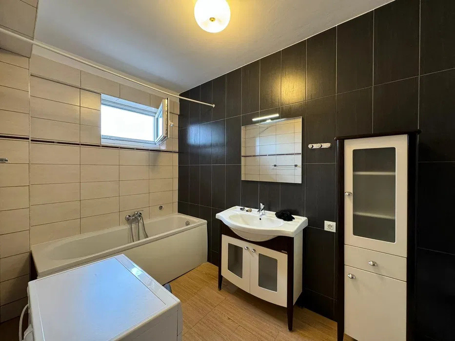 Apartament cu două camere, semidecomandat, Andrei Muresanu, Cluj-Napoca