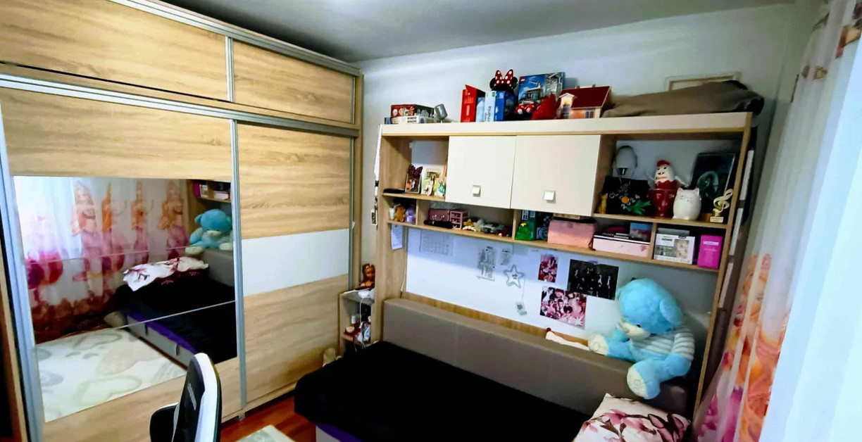 Apartament cu 2 camere, Între Lacuri