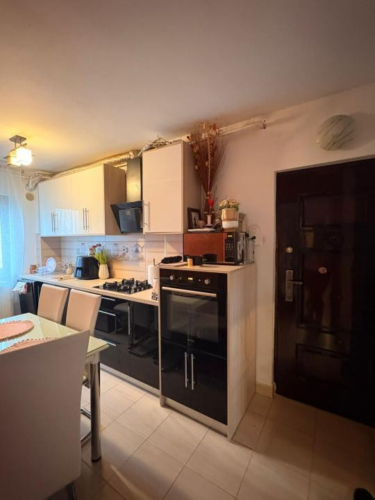 Apartament 3 camere, etaj intermediar, Mănăștur