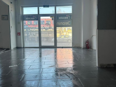 Spațiu Comercial Modern 96 mp, Zonă Gării , Parcare Subterană 