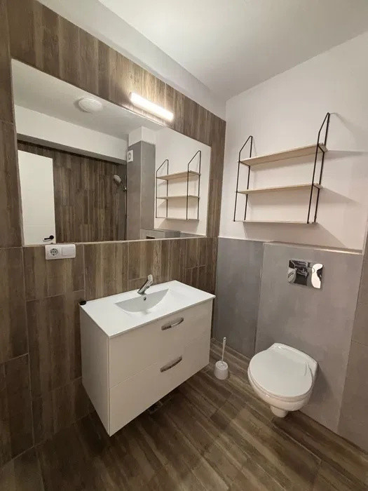 Apartament 2 camere, mobilat modern, zona Terra - Florești