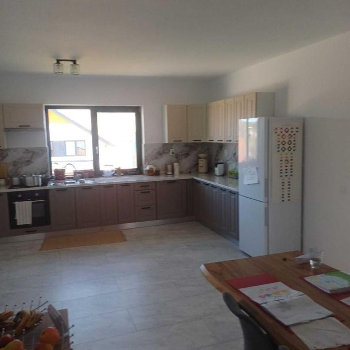 Casă individuală modernă, pe un singur nivel, Corușu, la 10 minute de Lidl Baciu