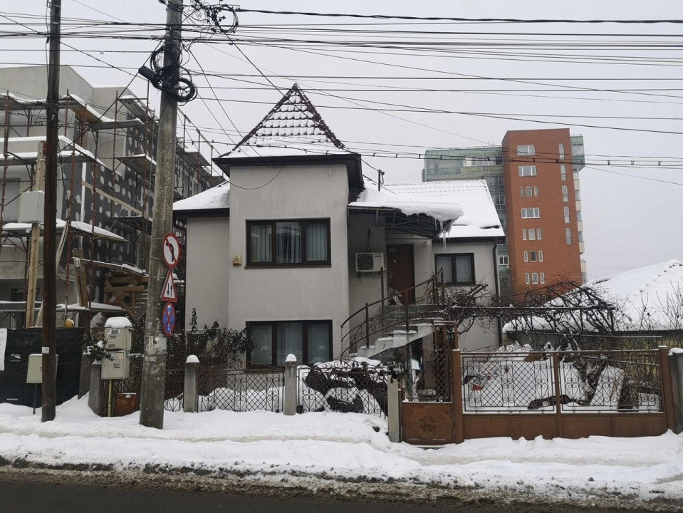 De vânzare – Casă individuală | Str. Meteor | Ideal firmă / clinică / locuință