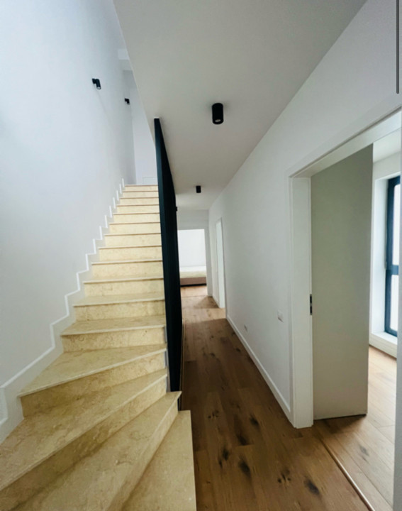 Duplex de închiriat – complet mobilat și utilat | 3 dormitoare, garaj, terasă