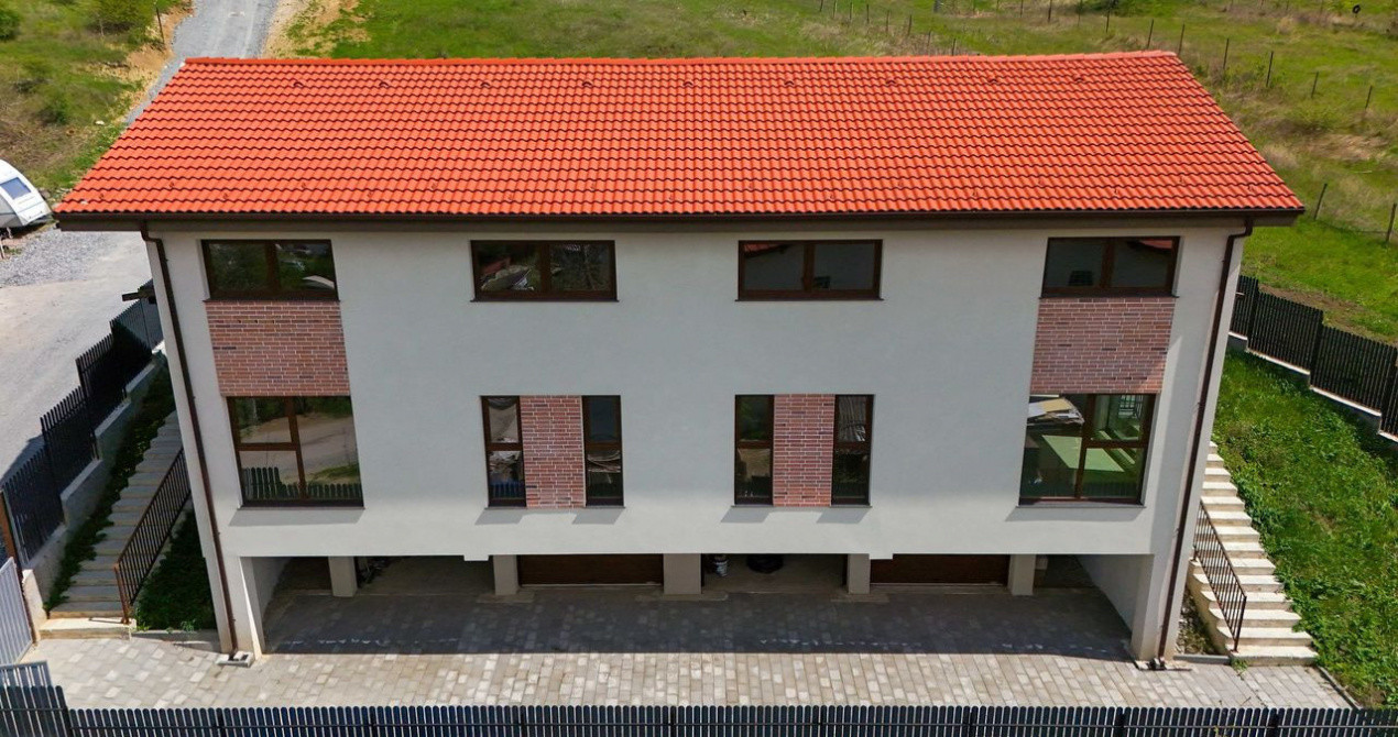 Duplex modern în zona Oașului, ideal pentru o familie, investiție 