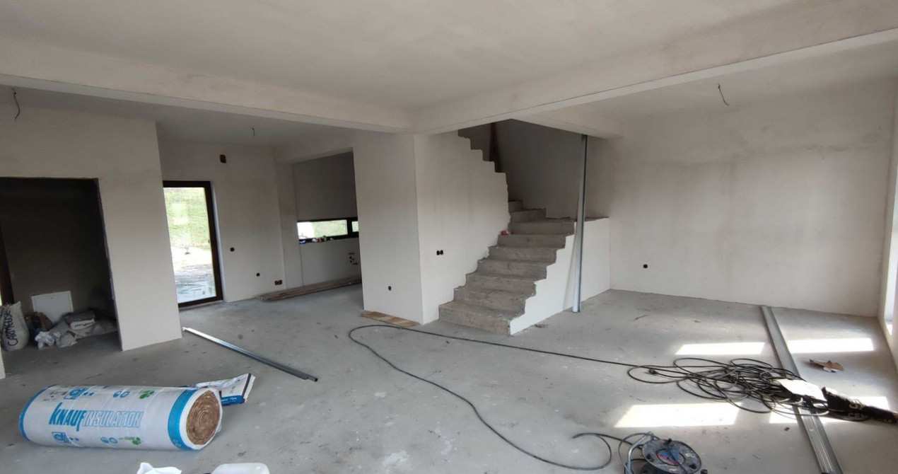 Duplex modern în zona Oașului, ideal pentru o familie, investiție 