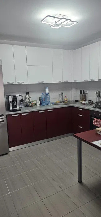 Apartament de 2 camere cu aer condiționat și parcare subterană Junior Residence