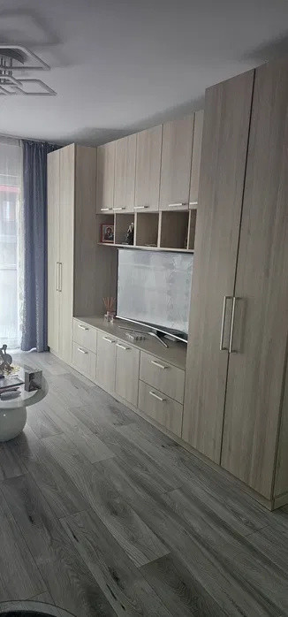 Apartament de 2 camere cu aer condiționat și parcare subterană Junior Residence