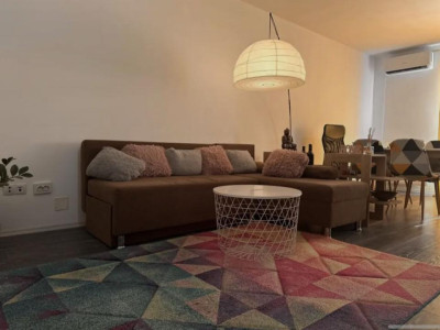 Apartament modern de 2 camere cu parcare inclusă  Florești