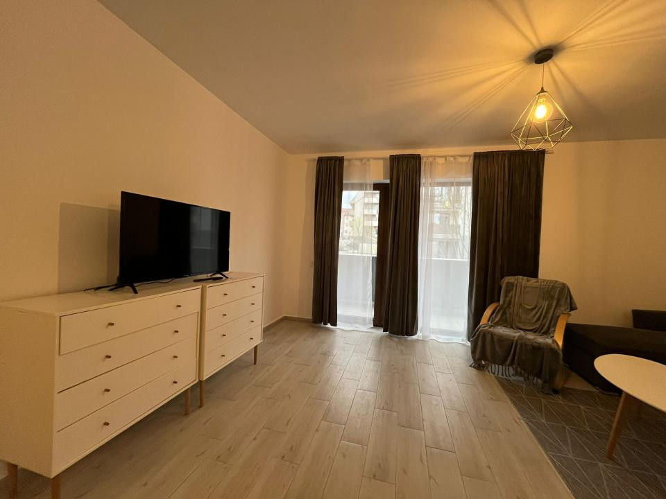 Apartament de 2 camere, Europa, complex Luminia, Parcare subterana