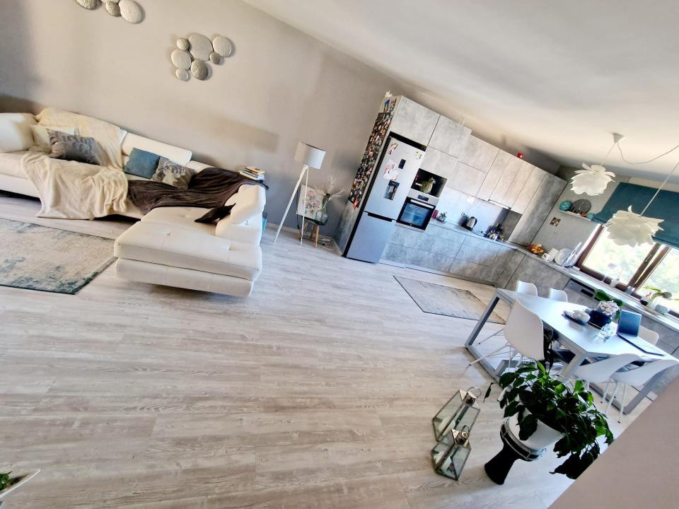 Duplex modern 140 mp 4 camere View superb Florești, zona Narciselor